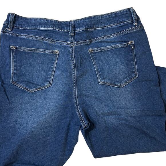 M Jeans by Maurices High Rise Size XL - Picture 3 of 10